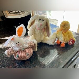 Plush Bunnies and Chick Trio